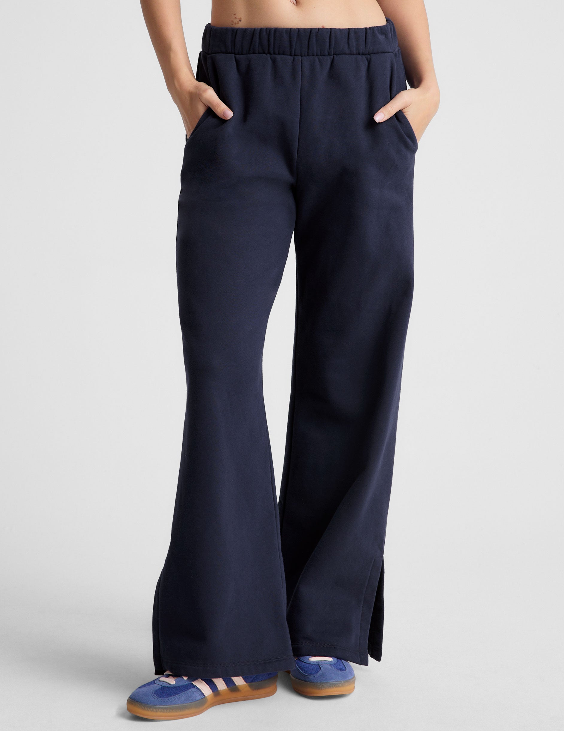 blue wide leg sweatpant