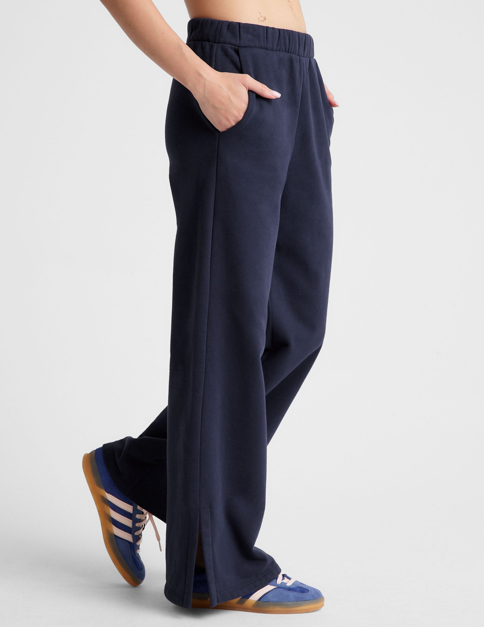 blue wide leg sweatpant