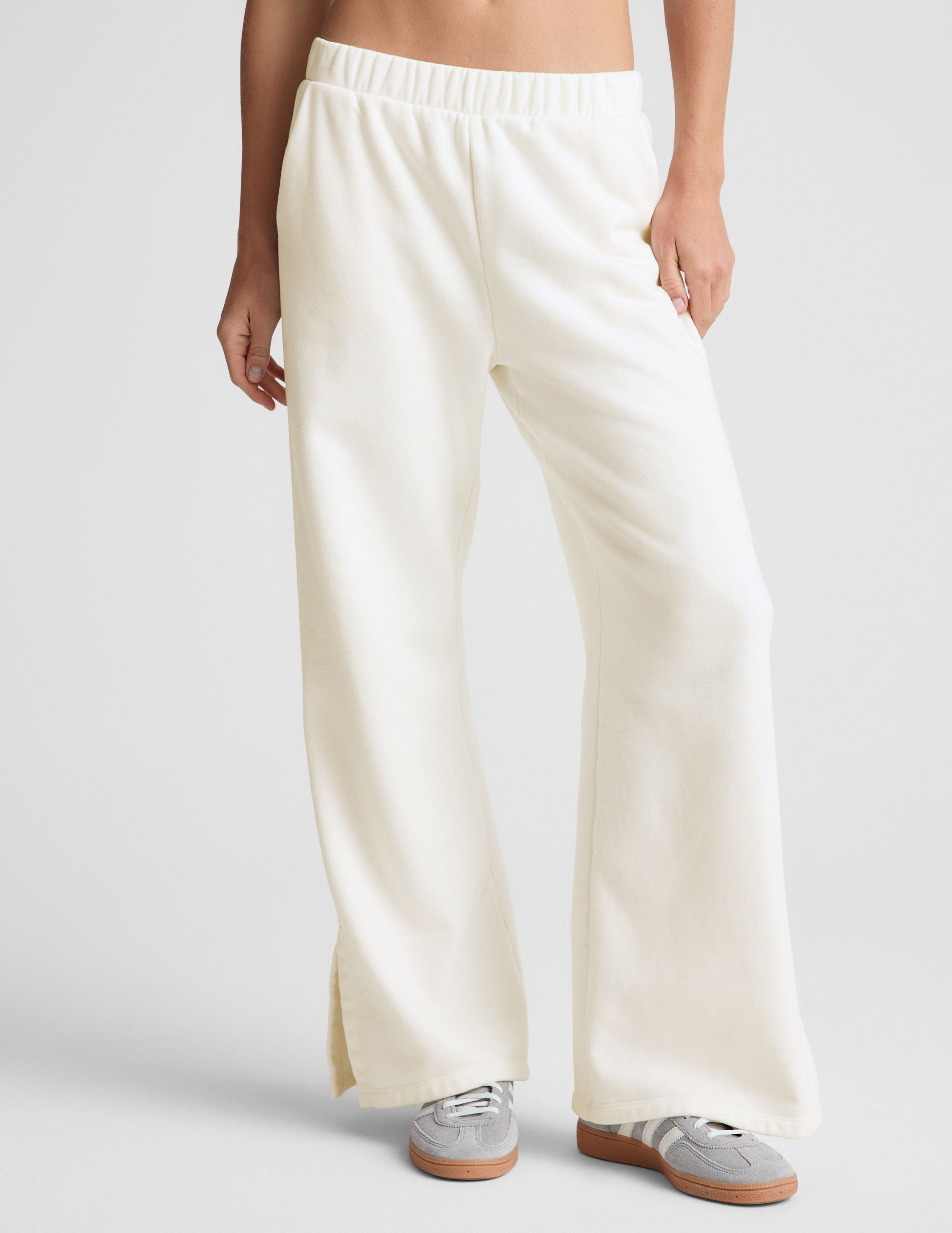 white wide leg sweatpant