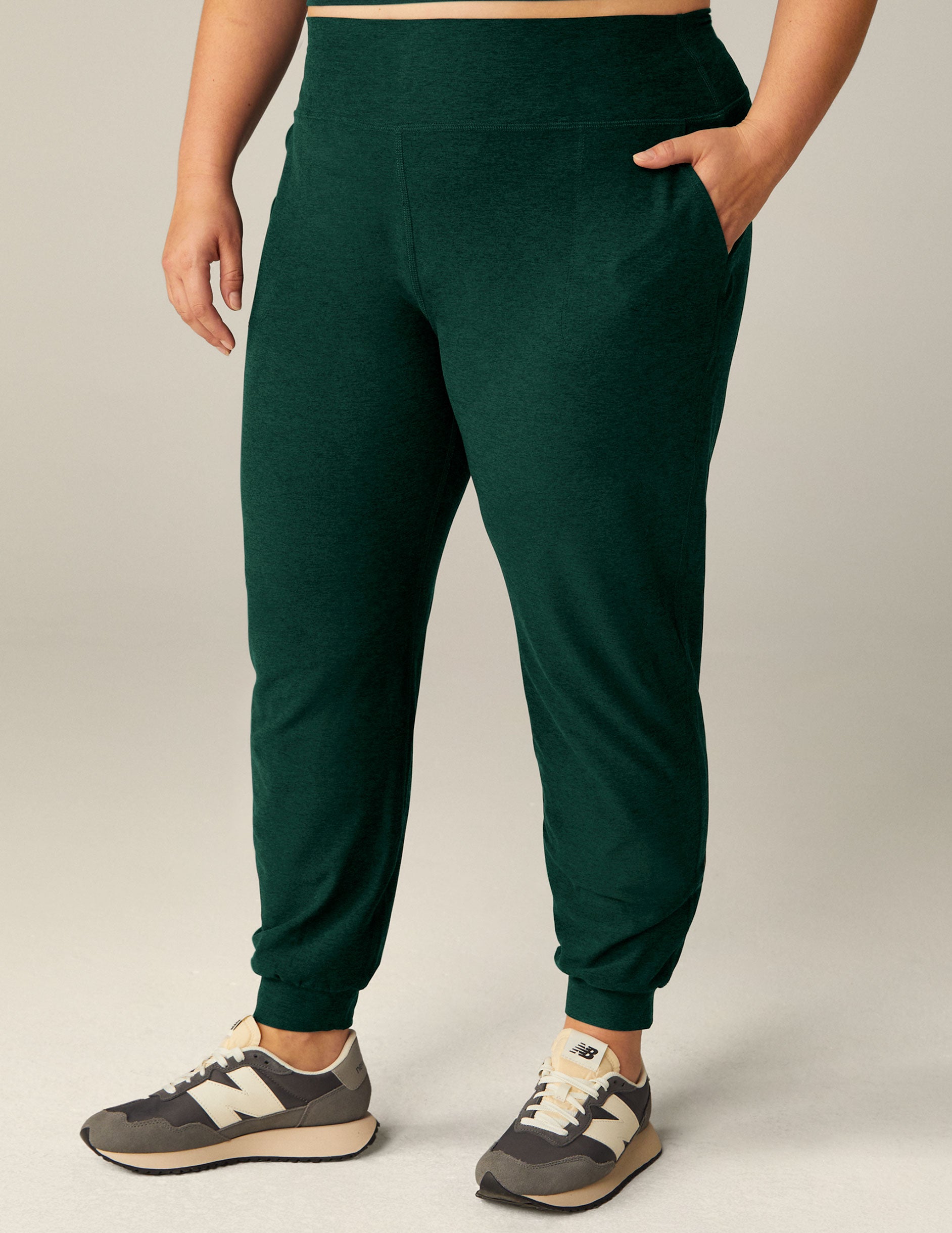 plus-size.