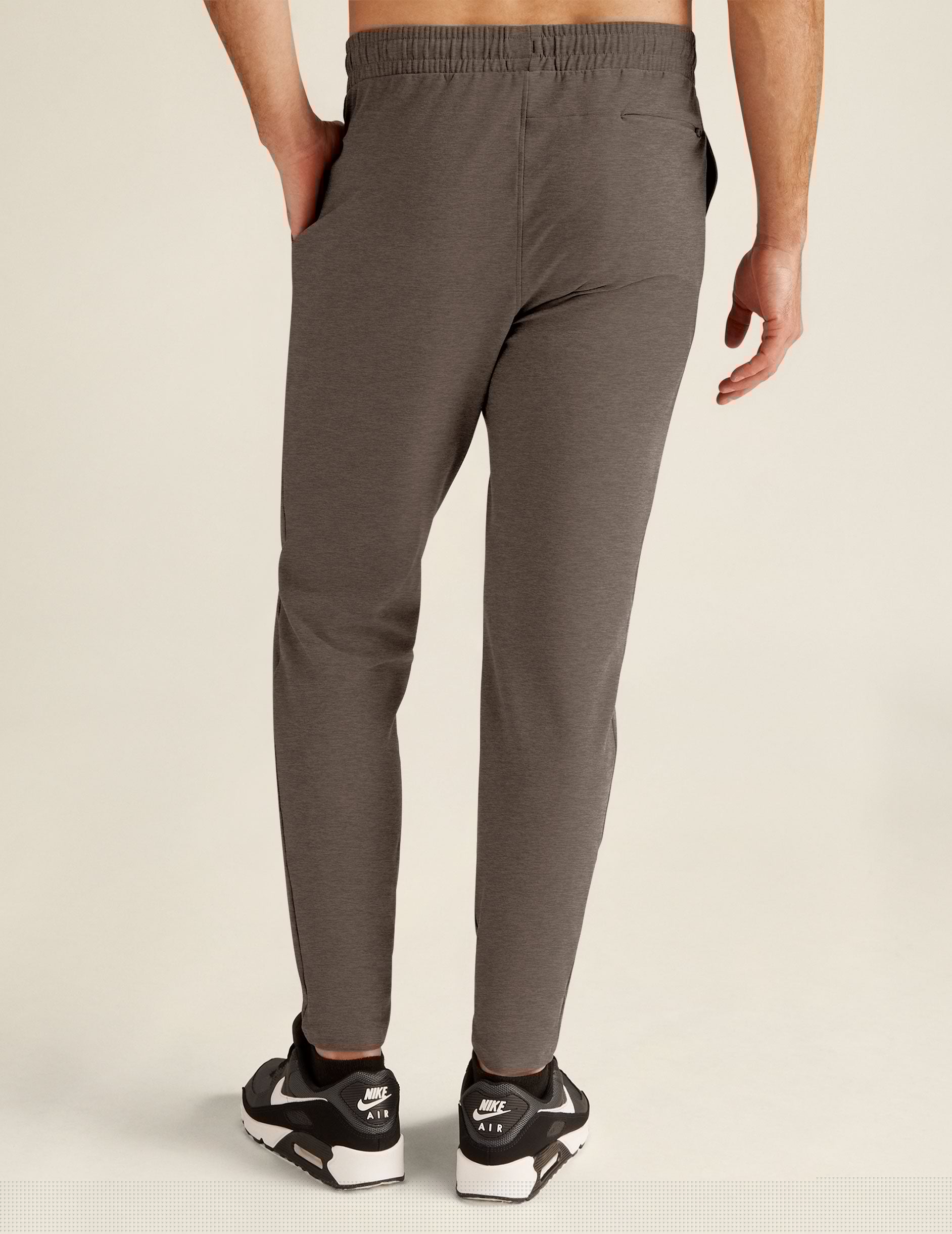 brown men's pants with pockets.