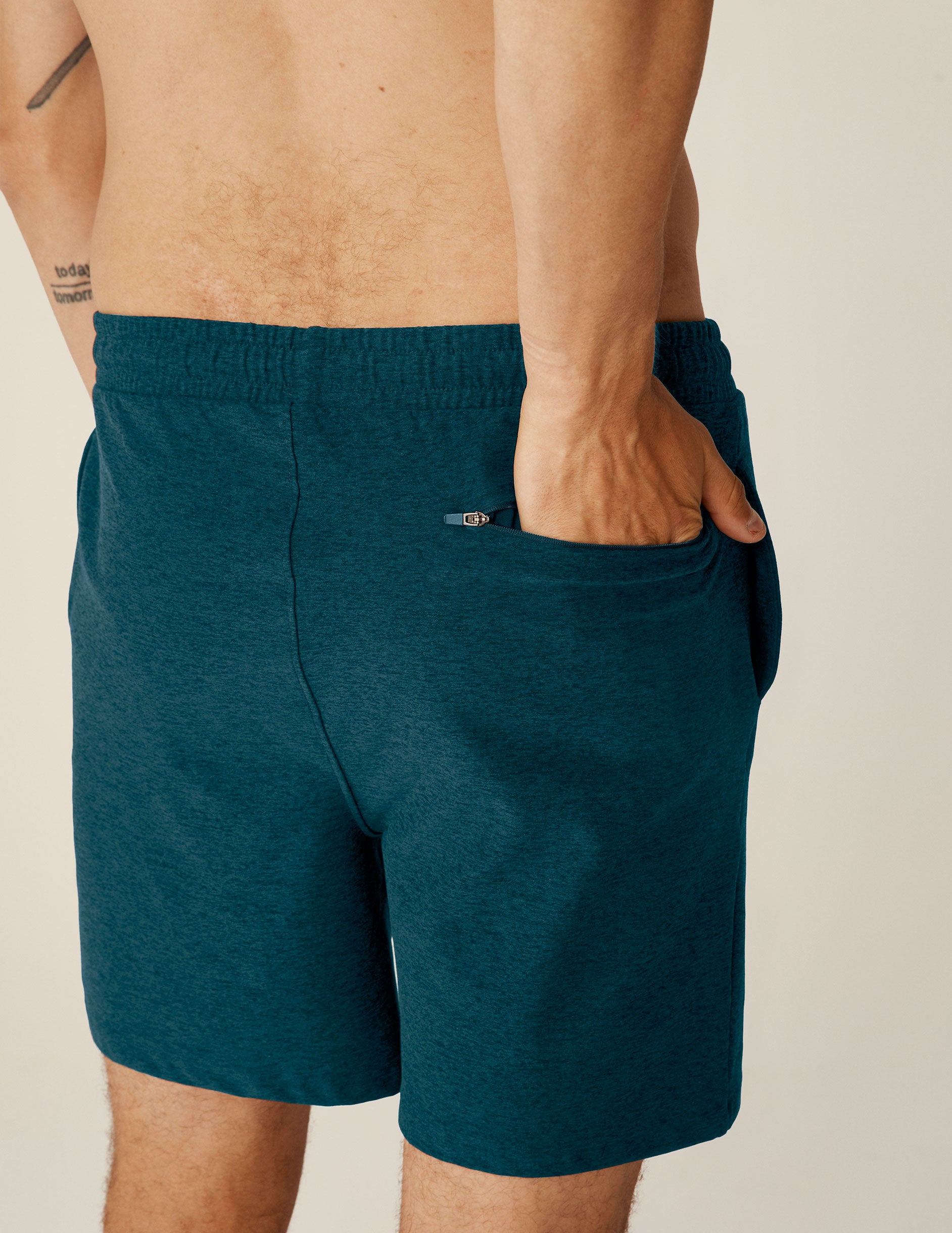 blue men's shorts with pockets.