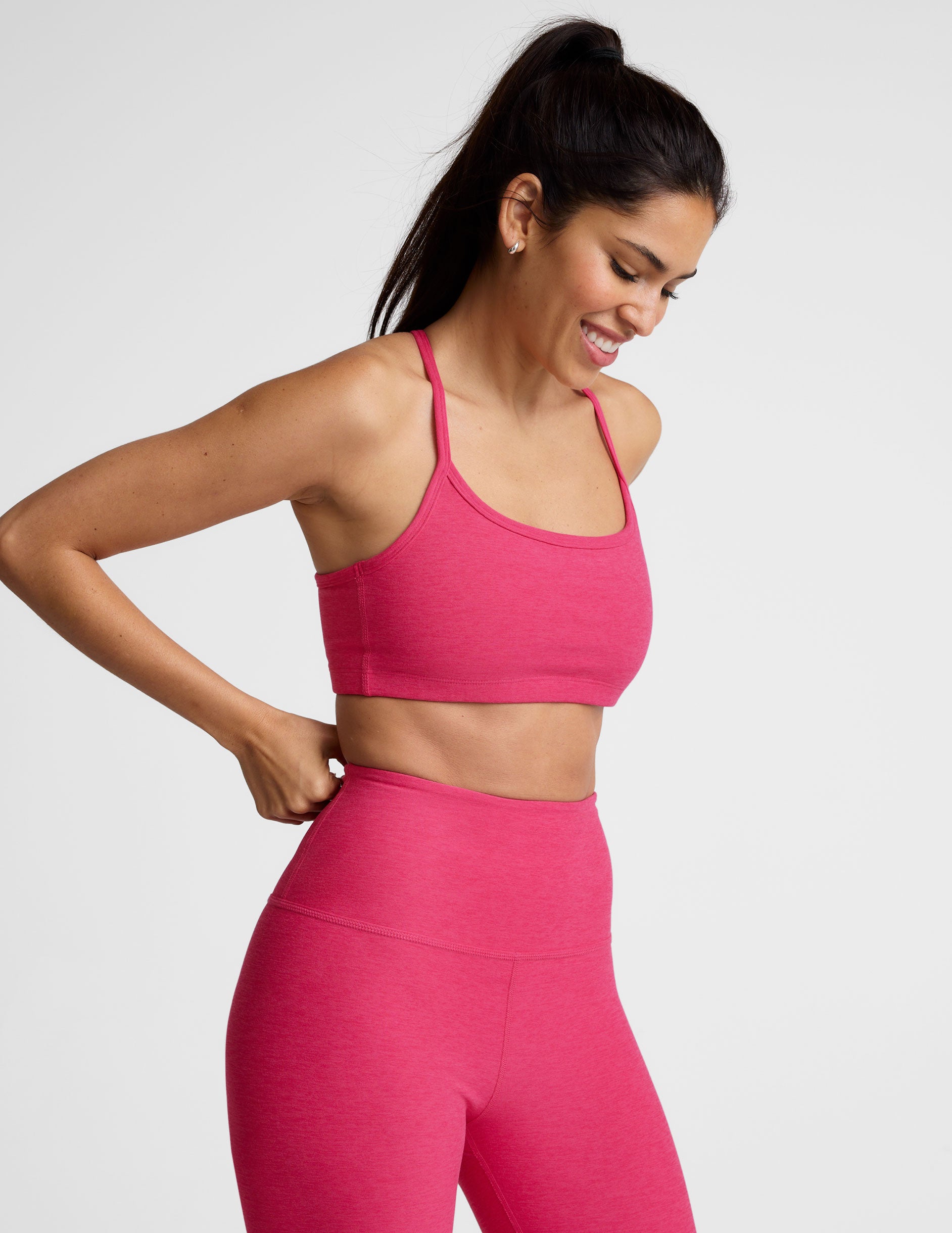 pink sports bra