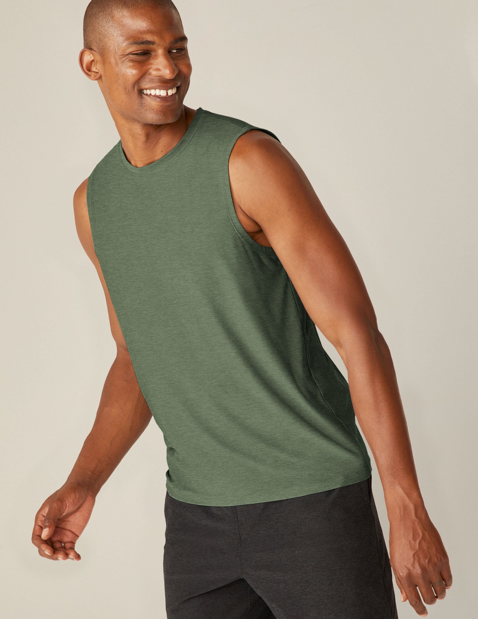 Featherweight Freeflo Men's Muscle Tank 2.0
