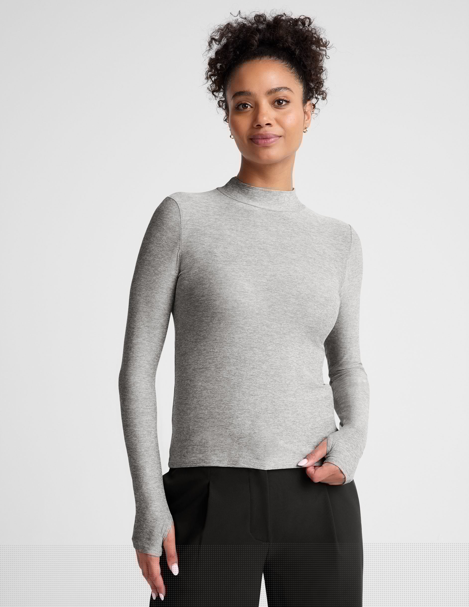 Featherweight Moving On Pullover